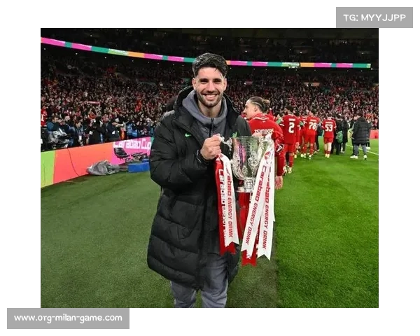 世界杯预选赛：匈牙利客场击败斯洛伐克，索博斯洛伊远射